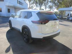 2026 Nissan X-TRAIL ST-L