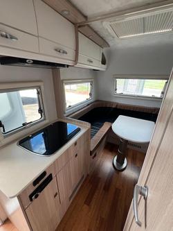 2020 Fantasy Caravan Mystic 12