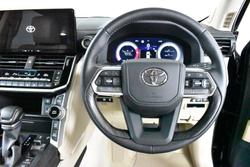 2025 Toyota Landcruiser Sahara ZX