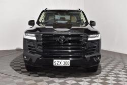 2025 Toyota Landcruiser Sahara ZX