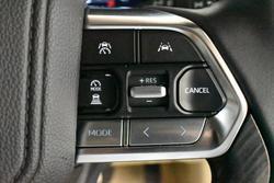 2025 Toyota Landcruiser Sahara ZX