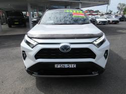 2024 Toyota RAV4 XSE