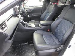 2024 Toyota RAV4 XSE