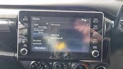 2022 Toyota Hilux SR