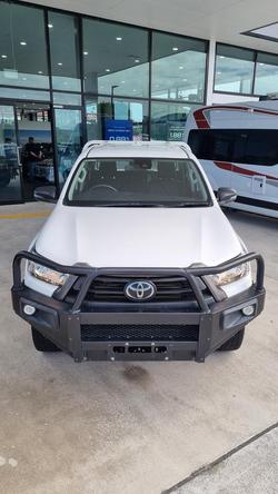 2022 Toyota Hilux SR