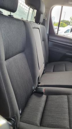 2022 Toyota Hilux SR