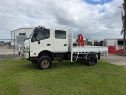2018 Hino 300 Series 817 White