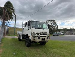 2018 Hino 300 Series 817 White