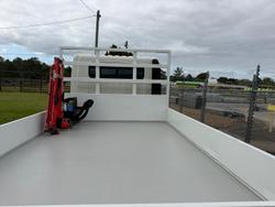 2018 Hino 300 Series 817 White