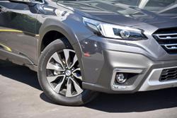 2025 Subaru Outback AWD Touring XT
