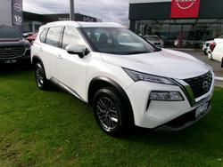 2025 Nissan X-TRAIL ST