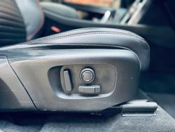 2020 Land Rover Discovery Sport P250 R-Dynamic SE L550 MY20.5 4X4 Constant Grey