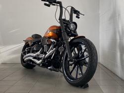 2014 Harley-Davidson Breakout 103 (FXSB) Softail Orange