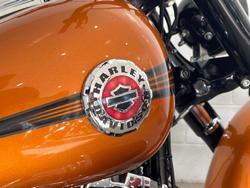 2014 Harley-Davidson Breakout 103 (FXSB) Softail Orange
