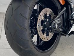 2014 Harley-Davidson Breakout 103 (FXSB) Softail Orange