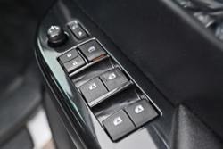 2016 Toyota Hilux SR5