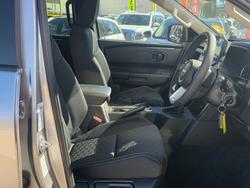 2025 Nissan Navara ST