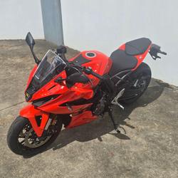 2026 Suzuki GSX-8R GSX-R Orange