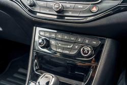 2018 Holden Astra RS-V