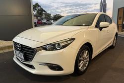 2017 Mazda 3 Maxx