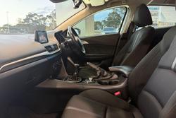 2017 Mazda 3 Maxx