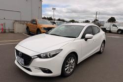 2017 Mazda 3 Maxx