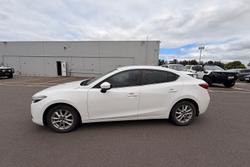 2017 Mazda 3 Maxx