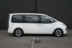 2022 Hyundai STARIA
