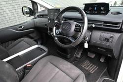 2022 Hyundai STARIA