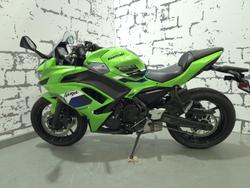 2026 Kawasaki Ninja 650L (LAMS) ABS Ninja Green