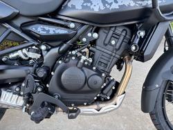 2026 Royal Enfield HIMALAYAN 450 MANA BLACK