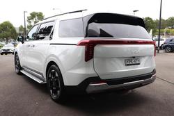 2024 Kia Carnival GT-Line Lite