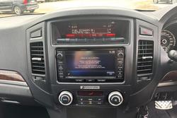 2014 Mitsubishi Pajero Exceed NW MY14 4X4 Dual Range White