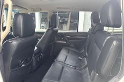 2014 Mitsubishi Pajero Exceed NW MY14 4X4 Dual Range White