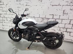 2026 Triumph Trident 660 Trident White