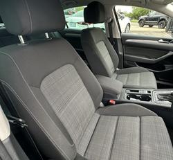 2022 Volkswagen Passat 140TSI Business