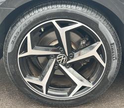 2022 Volkswagen Passat 140TSI Business