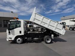 2015 Isuzu N Series NLR 200