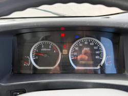 2015 Isuzu N Series NLR 200