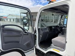 2015 Isuzu N Series NLR 200