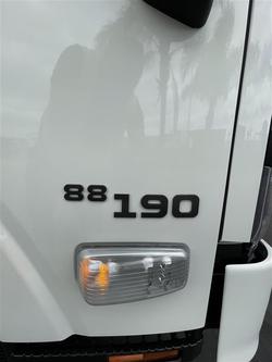 2025 Isuzu Nqr 88-190 Am D42