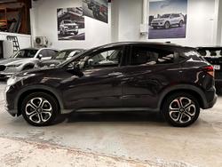 2017 Honda HR-V VTi-L