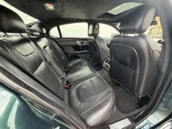 2015 Jaguar XF R-Sport