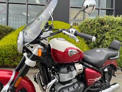 2026 Royal Enfield SUPER METEOR 650 CELESTIAL RED