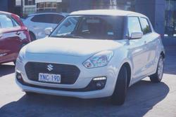 2017 Suzuki Swift GL Navigator