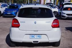 2017 Suzuki Swift GL Navigator