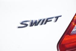 2017 Suzuki Swift GL Navigator
