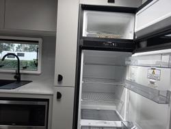 2025 Traveller Destination Track Dst20be