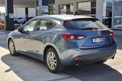 2016 Mazda 3 Neo
