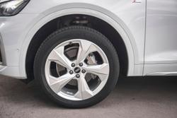 2022 Audi Q5 40 TDI S line